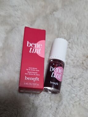 Benefit Benetint Lip & Cheek Stain - Deep Rose